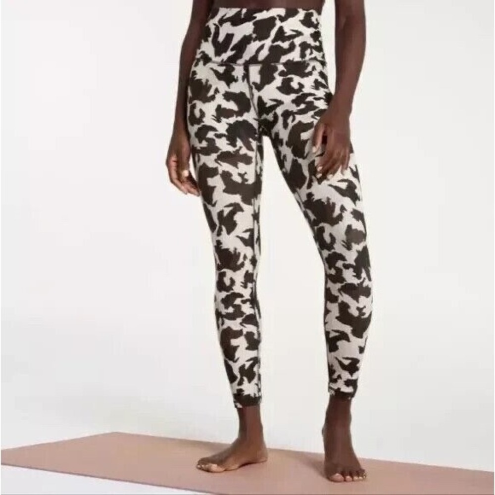 CALIA Women High Rise Printed Leggings Black White Cow Print Size Small RN104141